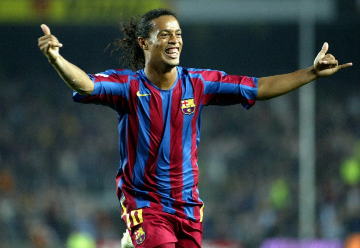 Cầu thủ Ronaldinho giành Quả bóng vàng vào năm nào