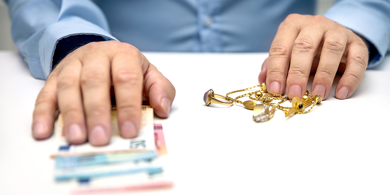 Có nên mua vàng tích trữ thời điểm này không