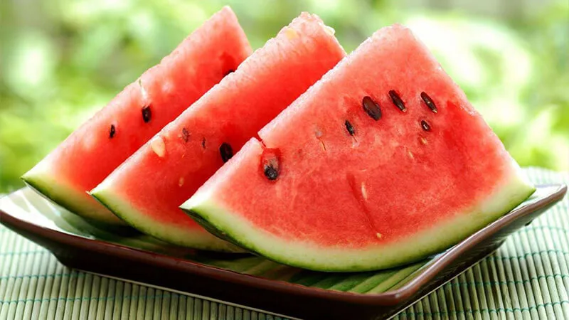 Ăn dưa hấu nhiều có tốt không